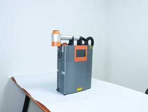 Máquina de Limpieza Láser Portátil Nueva, Tipo Mochila Pequeña, para Eliminar Óxido de Metal, PVC y Madera, 100W-200W - Product Image 2