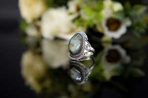 Bague pour femme en opale naturelle, pierre de naissance de juin, faite à la main en argent sterling 925, bijou vintage de marque indienne, sertie clos - Product Image 3