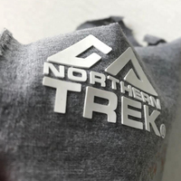 Étiquettes de vêtements en silicone 3D surélevées personnalisées, logo incurvé, transfert thermique, patchs thermocollants pour sweats à capuche