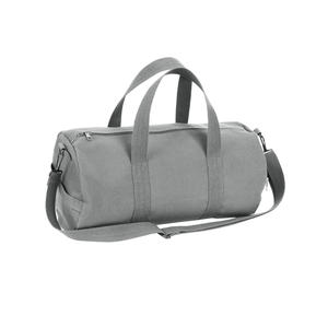 Bolsa de lona Summit de tela reciclada para gimnasio, viajes y uso de fin de semana, que ofrece un amplio espacio de almacenamiento, transporte equilibrado y una forma estable. - Product Image 1