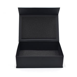 Boîte Cadeau Noire Magnétique sur Mesure en Carton Rigide avec Insert en Mousse, Finition Mate, Échantillon Gratuit pour Vêtement Boîte Pliante - Product Image 6