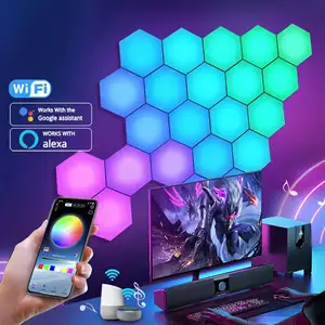 ไฟสำหรับเล่นเกมแอปควบคุมด้วยเสียงโคมไฟติดผนังห้องนอนแบบเซลลูลาร์ RGB หกเหลี่ยมไฟควอนตัมอัจฉริยะ