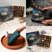 Boîte en papier pour chocolats avec couvercle imprimé CMYK personnalisé, 25 compartiments, doublure en feuille d'or, emballage cadeau pour confiseries, desserts et sucreries