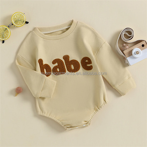 Automne Fuzzy babe Broderie À Manches Longues Col Rond Sweat Bébé Body Barboteuse - Product Image 4