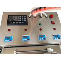 Poche debout avec bec verseur Machine de remplissage capsulage Bureau 4 buses Jus Eau Lait Thé Machine de remplissage liquide pour sacs à bec