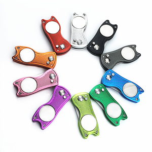 Herramienta personalizada de metal de una sola punta para <span class=keywords><strong>palos</strong></span> de <span class=keywords><strong>golf</strong></span>, herramienta de reparación de <span class=keywords><strong>palos</strong></span> de <span class=keywords><strong>golf</strong></span> de aleación de diferentes colores con marcador de bola - Product Image 3