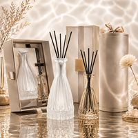 Diffuseur d'ambiance conique vide pour parfum d'intérieur avec bâtonnets en rotin et bâtonnets d'aromathérapie