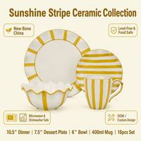 Service de table en céramique de luxe moderne portable 16 pièces à bords festonnés, vaisselle en porcelaine à rayures soleil éclatant, tasses de 400 ml pour le brunch