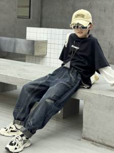 Vaquero suelto de pierna recta informal para niños con bordado "AZZURRO", pretina elástica, múltiples bolsillos, no elástico para todas las estaciones - Product Image 4