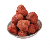 Gefreeze-droogde aardbeienballetjes groothandel fruitsnacks 500g Shandong oorsprong, op kamertemperatuur bewaarbaar, aardbeienplakjes