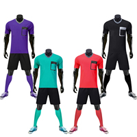Expédition rapide Conception de poche de haute qualité Maillot de football respirant Kit d'arbitre de football Maillot à vendre