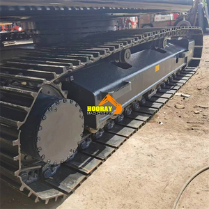 Excavatrice sur chenilles Hyundai R220LC-9S d'occasion, 20 tonnes, robuste, avec composants essentiels : moteur, boîte de vitesses, pompe à engrenages, PLC - Product Image 6
