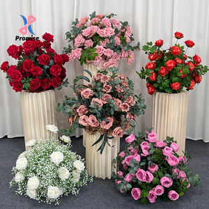 Boule de fleurs artificielles en soie réaliste multicolore - Centre de table de mariage luxueux et décoration de rentrée scolaire - Product Image 1