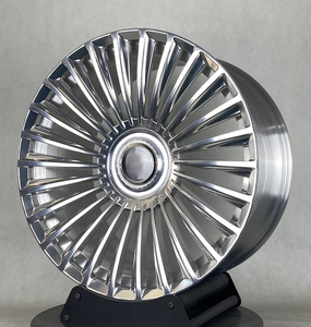 Rines Deportivos Forjados Premium T6061 de 17-24 Pulgadas en Aleación Cromada Pulida para BMW Serie M, <span class=keywords><strong>Audi</strong></span> RS, Mercedes AMG, Land Rover Velar - Product Image 3