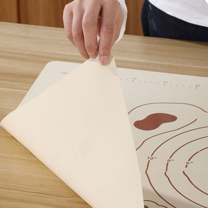 만화 디자인으로 계란 도구를 굽는 대형 귀여운 곰 실리콘 반죽 매트 미끄럼 방지 롤링 식품 등급 패널 - Product Image 3