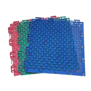 Thiết kế hiện đại chống trượt chống mài mòn PP gạch sàn thể thao cho công viên khách sạn căn hộ Nhấp vào Vinyl cài đặt tự làm