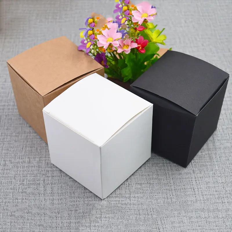 50pcs kraft paper packaging box Black/White/Kraft Paper Square Candy Box Wedding Party Favor Gift Boxes black cardboard boxes