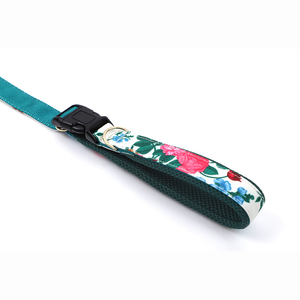 ชุดสายจูงและสายจูงสุนัขแบบกลับด้านได้ด้ามจับตาข่ายนิ่มหุ้มเบาะโลโก้ - Product Image 6