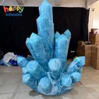 Blocs de glace et piliers de glace gonflables réalistes pour la décoration de fêtes à thème et l'affichage publicitaire