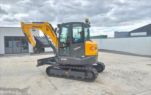 Mini-excavatrice sur chenilles SE58SR 5,8t avec moteur Euro 5 à vendre - Product Image 4