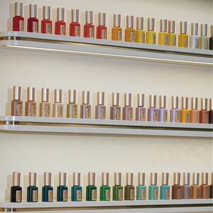 ZRKGEL Ladai 188 Couleurs Tendances – Collection Ultime de Vernis à Ongles Gel Ultra Pigmentés Longue Durée Effet Œil de Chat avec Votre Logo et Base - Product Image 2