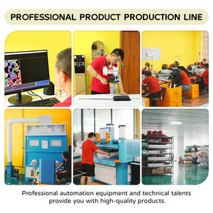 Niche <span class=keywords><strong>pour</strong></span> <span class=keywords><strong>chien</strong></span> en peluche de Noël de qualité supérieure, housse amovible et lavable, lit <span class=keywords><strong>pour</strong></span> animaux de compagnie doux et chaud <span class=keywords><strong>pour</strong></span> les fêtes - Product Image 4