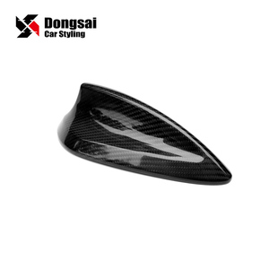 Cache-antenne de toit en fibre de carbone sèche préimprégnée autoclavée pour <span class=keywords><strong>aileron</strong></span> de <span class=keywords><strong>requin</strong></span>, compatible avec <span class=keywords><strong>BMW</strong></span> Série 3 <span class=keywords><strong>E90</strong></span> E92 M3 - Product Image 4