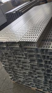 Bandeja Portacables de Acero Tipo Sólido para Uso en Construcción, Capacidad para 60 Cables, Fabricante de Shandong, Venta al Por Mayor - Product Image 6