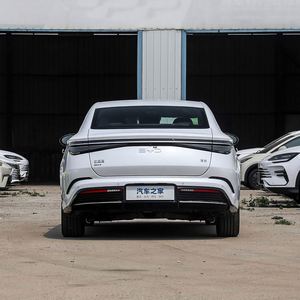 2023 Champion 4WD Versión de rendimiento BYD SEAL 700km Rendimiento V Vehículo eléctrico híbrido - Product Image 5