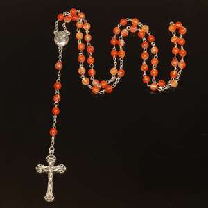 Silbernes Kruzifix und Jungfrau-Maria-Medaille Kristallperlen Katholischer Rosenkranz, Religiöses Andachtsgeschenk für Männer und Frauen - Product Image 3