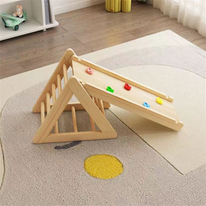 Triangle d'escalade en bois Montessori pour tout-petits, structure d'activités pour enfants, toboggan, balançoire pour aire de jeux intérieure - Product Image 3