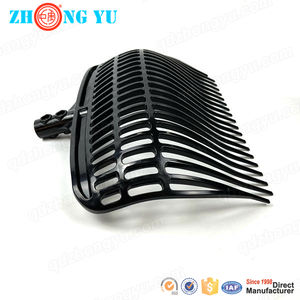 Équipement d'écurie pour chevaux <span class=keywords><strong>de</strong></span> <span class=keywords><strong>jardin</strong></span> en plastique ABS pour le rasage du foin et du fumier <span class=keywords><strong>de</strong></span> cheval. - Product Image 4