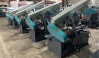 G4028 Scie à ruban semi-automatique pour la coupe de métaux avec pivot