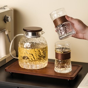 Vente en gros de théières créatives haut de gamme pour la maison, bouilloires à eau froide et ensemble de tasses à eau en verre résistant à la chaleur - Product Image 5