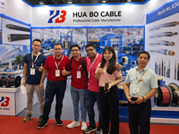 Kabel AVSS Berisolasi PVC Dinding Tipis Inti Tembaga Fleksibel 60V untuk Harness Kendaraan, Kontrol Lampu, dan Kabel Otomotif