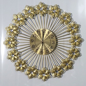 Gold <b>Flower</b> Metal <b>Wall</b> Clock Quartz Analog Round Hanging Clock Silent Battery Powered Living Room <b>Decor</b> - Product Image 6