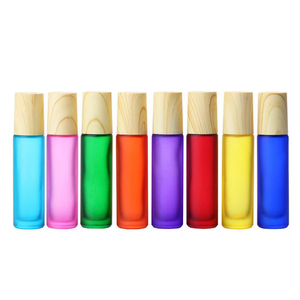 Arcobaleno opaco smerigliato 10ml rotolo su bottiglia di vetro con tappo a grana di legno profumo olio essenziale - Product Image 2