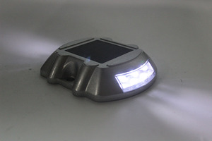 <span class=keywords><strong>Solare</strong></span> LED bianco caldo in alluminio fuso ponte a ferro di cavallo farfalla da strada IP68 Rating giardino esterno PC ROHS Park pannello <span class=keywords><strong>solare</strong></span> - Product Image 5