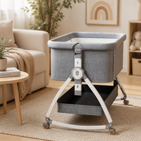 Lit de bébé portable multifonctionnel en métal au design européen moderne de luxe avec ensemble de literie pour bébés et enfants, idéal pour salon et salle à manger