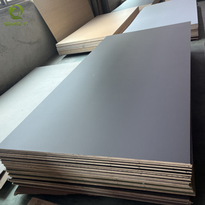 Pannelli in compensato melaminico 3/4 strati 4x8 da 18mm bianchi per mobili e armadi - Vendita all'ingrosso - Product Image 1