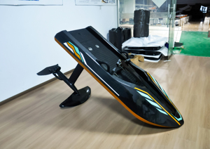Tabla de Surf Eléctrica Profesional de Fibra de Carbono de 8000W con Ala Delantera de 2.1m y 120min de Autonomía - Product Image 5