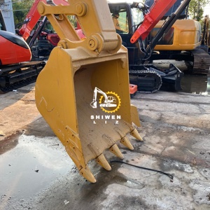 รถขุดตีนตะขาบ Cat320 320d 320d2l 320gc มือสองคุณภาพสูงจากญี่ปุ่น น้ำหนักใช้งาน 20 ตัน สภาพ 95% พร้อมปั๊ม เครื่องยนต์ และมอเตอร์ - Product Image 3