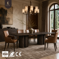Old Money Luxus-Esstisch aus Dunkler Eiche mit Abgerundeter Säulenbasis für Anspruchsvolle Designer-Villen und Innenarchitekturprojekte