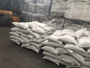 Giá Rẻ Bán buôn 5-8mm 0-2mm CPC nung dầu mỏ <span class=keywords><strong>Coke</strong></span> F. <span class=keywords><strong>C</strong></span> <span class=keywords><strong>98</strong></span>.5% đượ<span class=keywords><strong>c</strong></span> sử dụng cho má phanh - Product Image 4