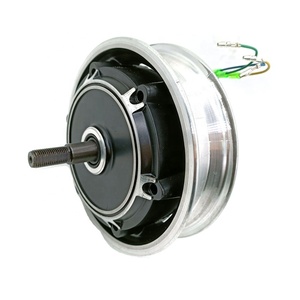 Moteur arrière pour M4 48V500W Kugoo M4 Pièces de <span class=keywords><strong>scooter</strong></span> électrique Moteur de roue arrière pour Kugoo M4 Pièces de <span class=keywords><strong>scooter</strong></span> Pièces de réparation pour <span class=keywords><strong>scooter</strong></span> - Product Image 1