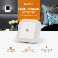 Lampe de nuit à LED avec capteur Lampe de nuit à LED avec capteur automatique du crépuscule à l'aube Veilleuse pour bébé Cadeau Romantique Colo