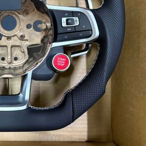 Volant en cuir pour Volkswagen <span class=keywords><strong>Golf</strong></span> 5 6 <span class=keywords><strong>7</strong></span> <span class=keywords><strong>7</strong></span>.5 MK6 MK7 R GTI GTE <span class=keywords><strong>GTD</strong></span> R Line Tiguan Passat Jetta Polo Scirocco - Product Image 4