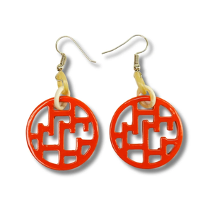 Pendientes de cuerno de colores modernos y de alta moda con diseño ovalado para mujeres y niñas a precio económico desde Vietnam. - Product Image 1
