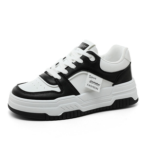 Nouvelles Chaussures Décontractées Respirantes à Semelle Épaisse et Bout Rond pour Femmes Grande Taille 2026 - Product Image 4