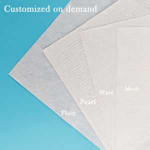 Échantillon gratuit Rouleau de <span class=keywords><strong>tissu</strong></span> non tissé 100% coton Spunlace personnalisé Matériau léger biodégradable pour serviette hygiénique - Product Image 5